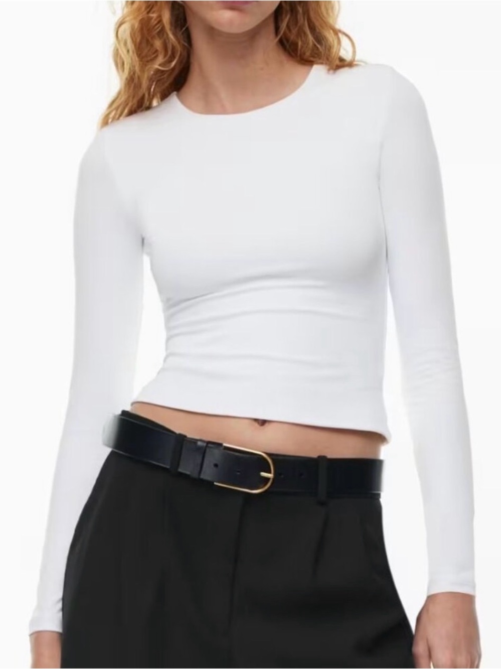 Aritzia Babaton Contour White Long Sleeve Crew Top